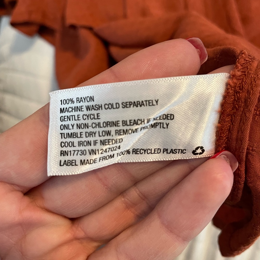Universal Thread Blouse - Picture 2 of 5